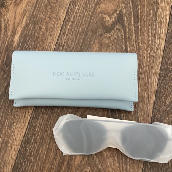 King Matte Black Sunglasses main image 5